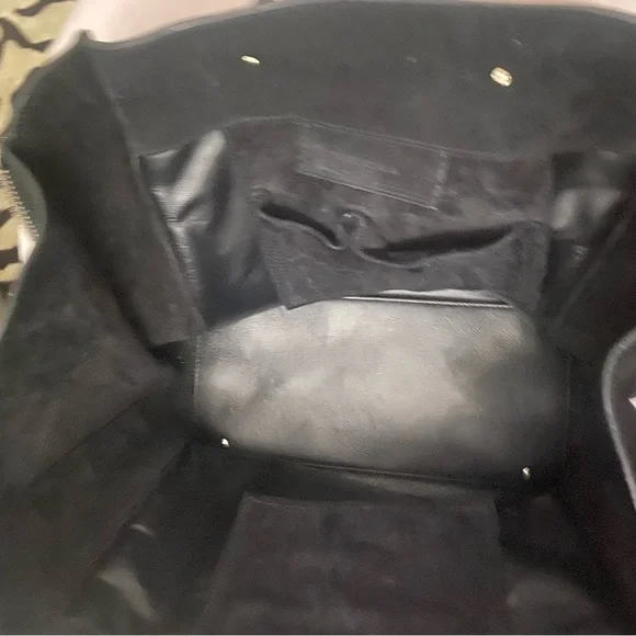 Balenciaga Tote - Picture 10 of 16